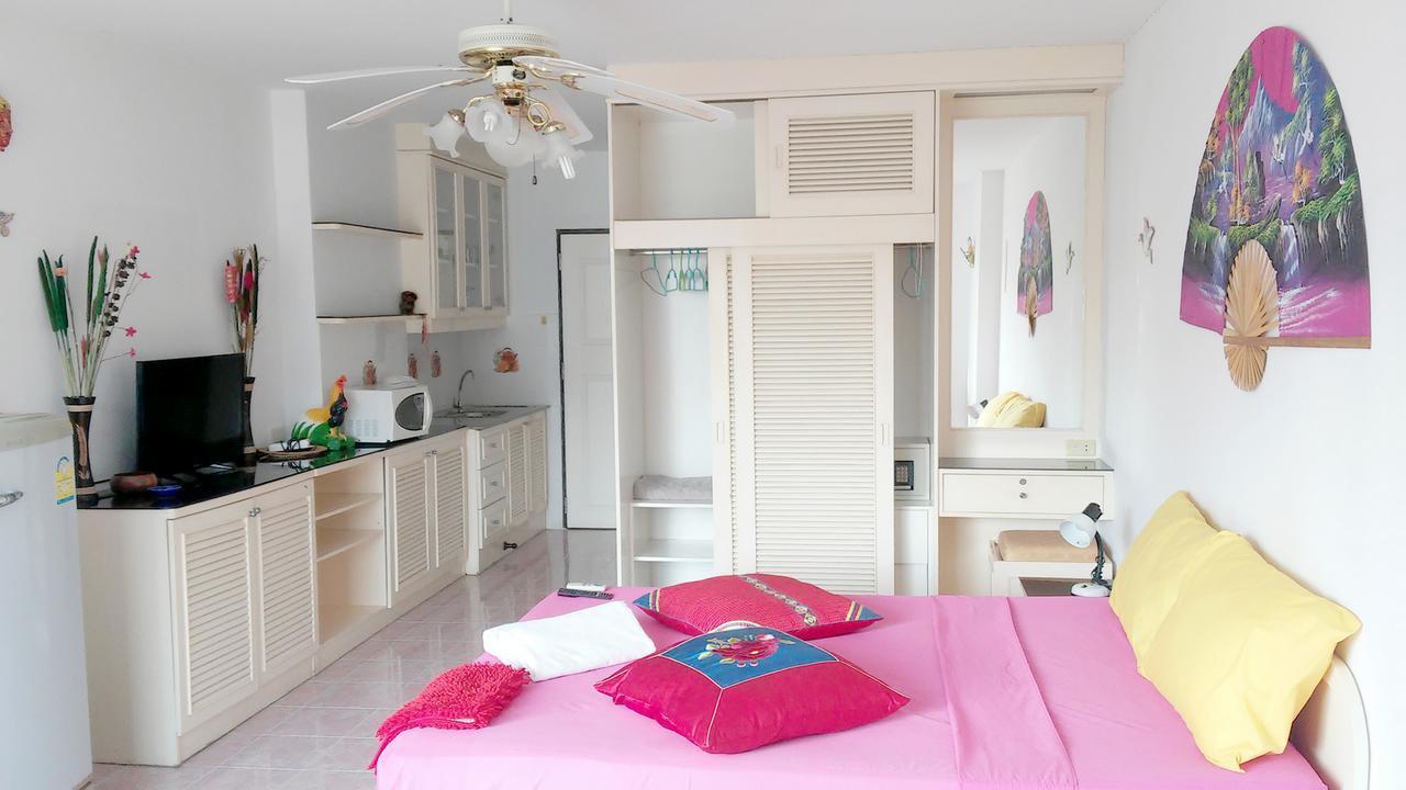 View Talay 1B Apartments Pattaya Exterior photo