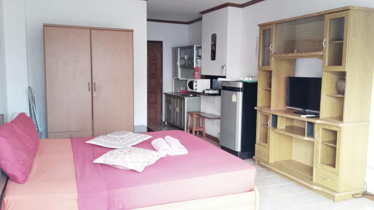 View Talay 1B Apartments Pattaya Exterior photo