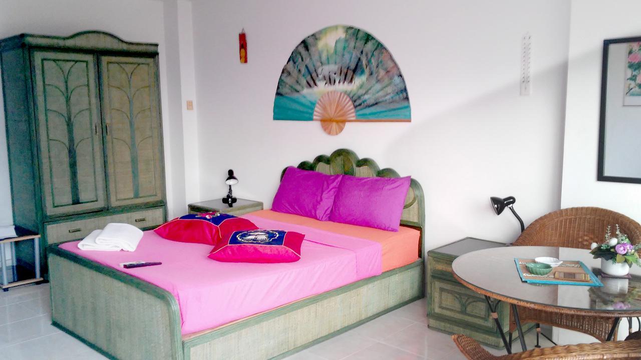 View Talay 1B Apartments Pattaya Exterior photo